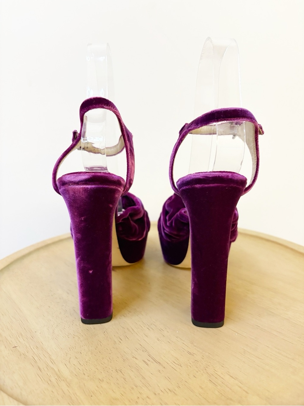 New Jimmy Choo Heloise Cassis Velvet Platform Heels - Picture 11 of 14